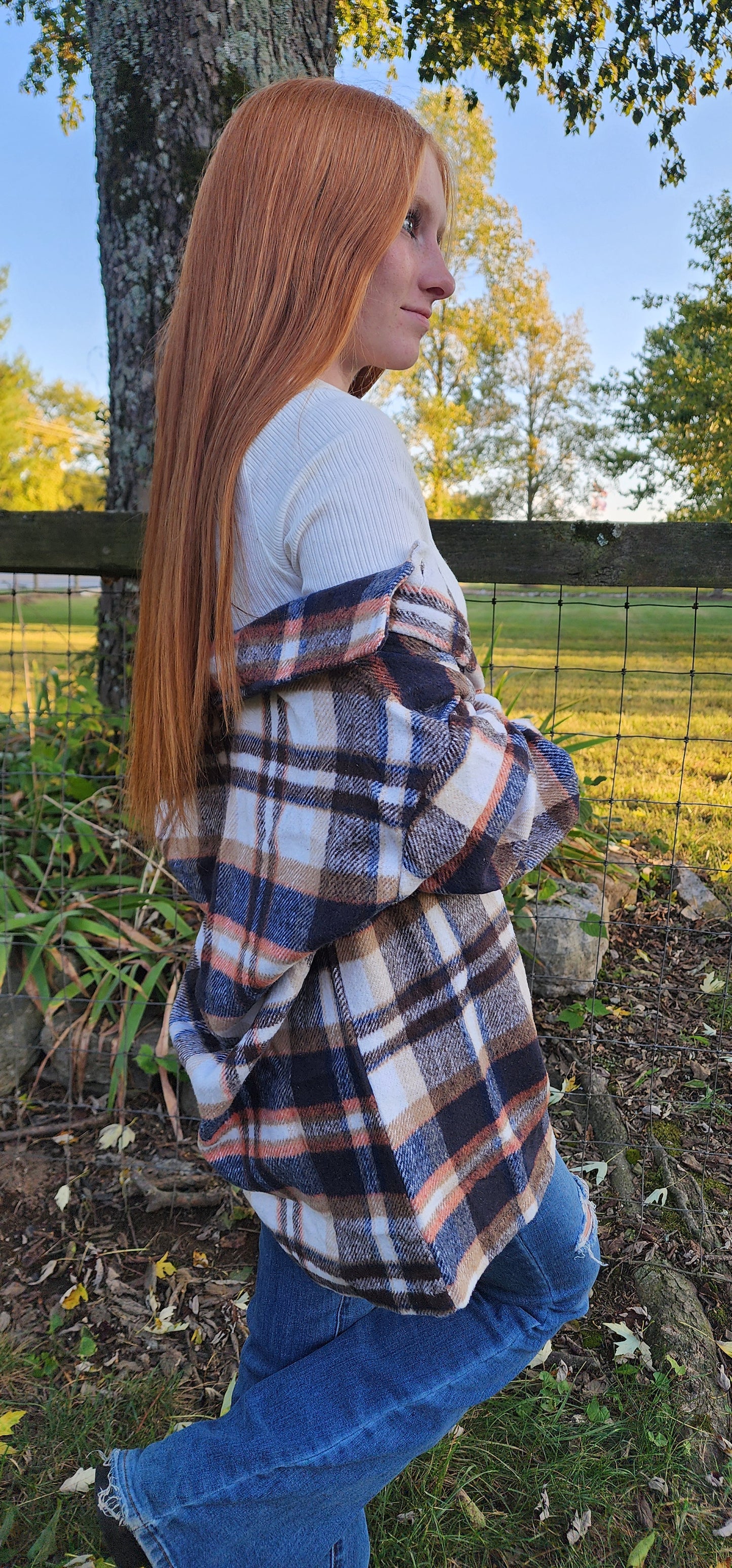 Geometric Plaid Print Pocketed Shacket