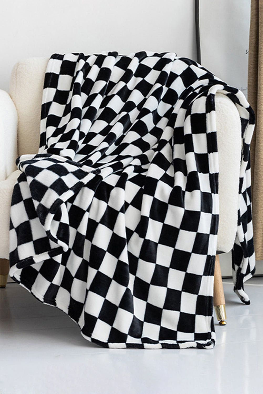 Checkerboard Printed Soft Throw Blanket